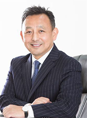代表理事 上山康博